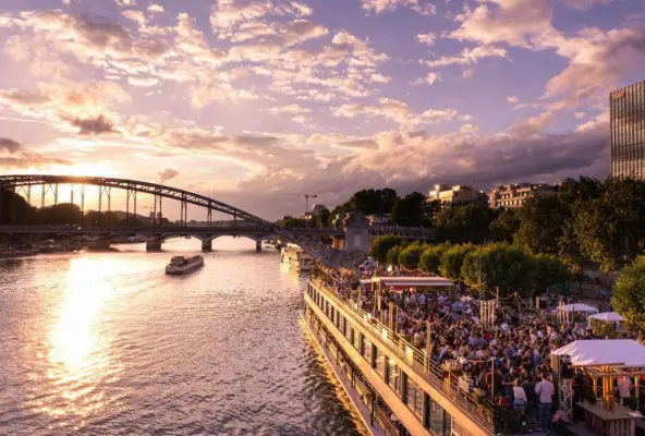 Le Mazette Péniche à Paris